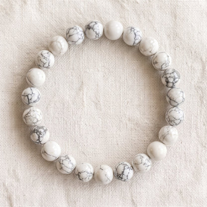 Bracelet en howlite, perles de 6 mm - visuel provisoire