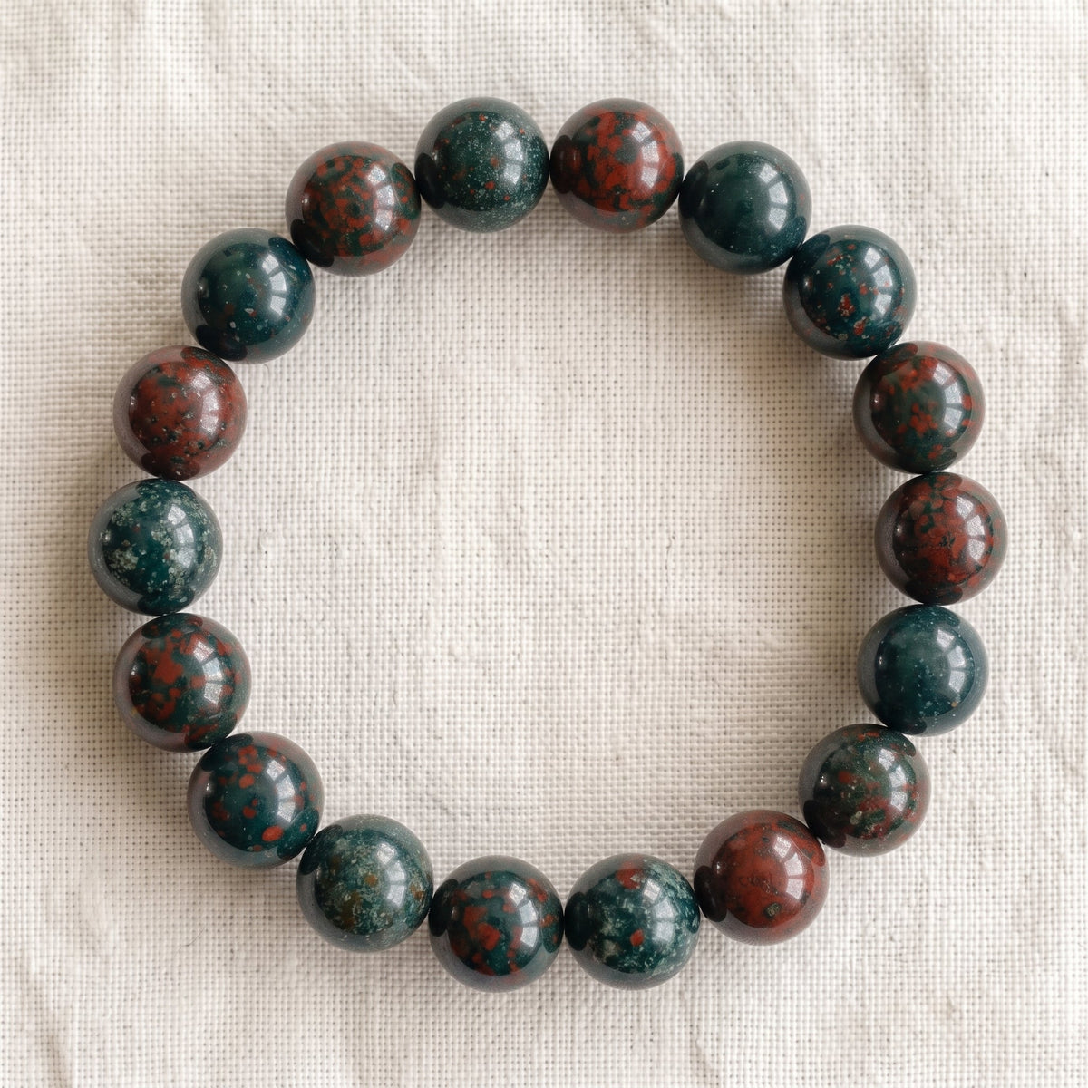 Bracelet en jaspe héliotrope, perles de 10 mm - visuel provisoire