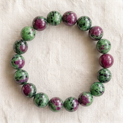 Bracelet en rubis zoïsite, perles de 10 mm - visuel provisoire